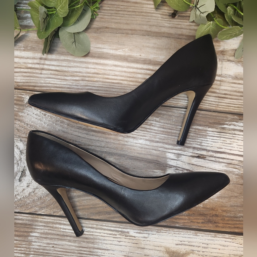 Saks 5th Avenue Cady Black Leather Pumps 3.5" Heel  Size 7 - Picture 6 of 11
